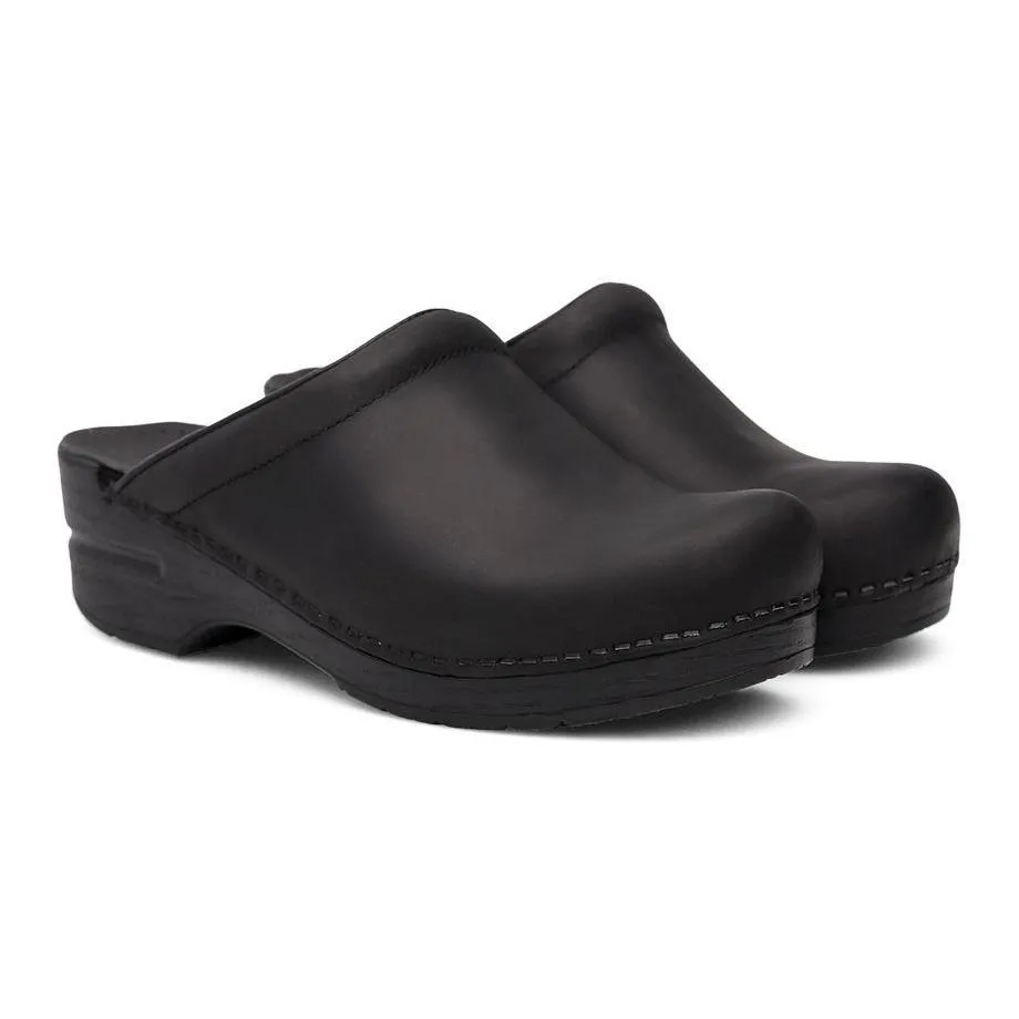 Dansko Women's Sonja Black Oiled Leather