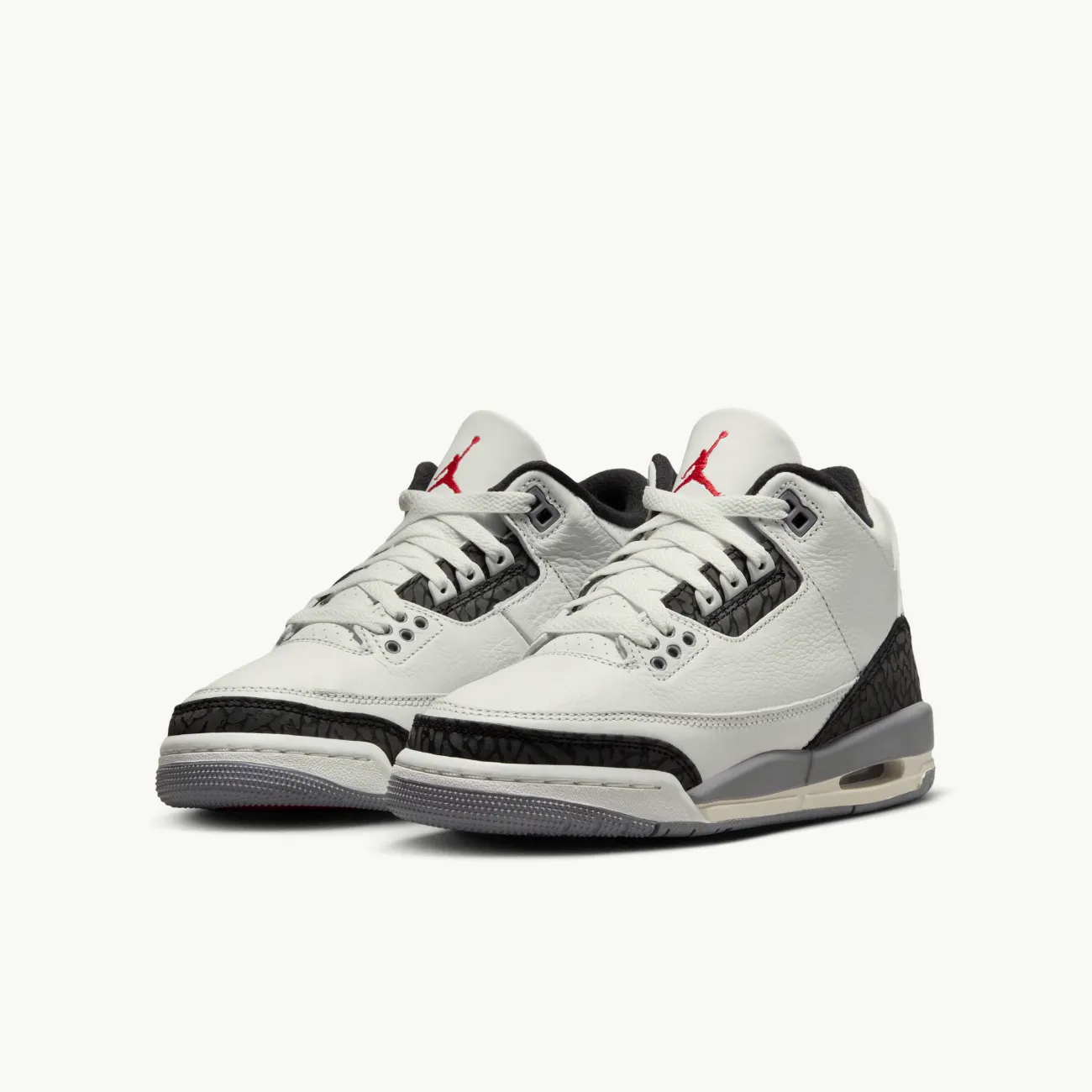 Grade School Air Jordan 3 Retro - 'Cement Grey'