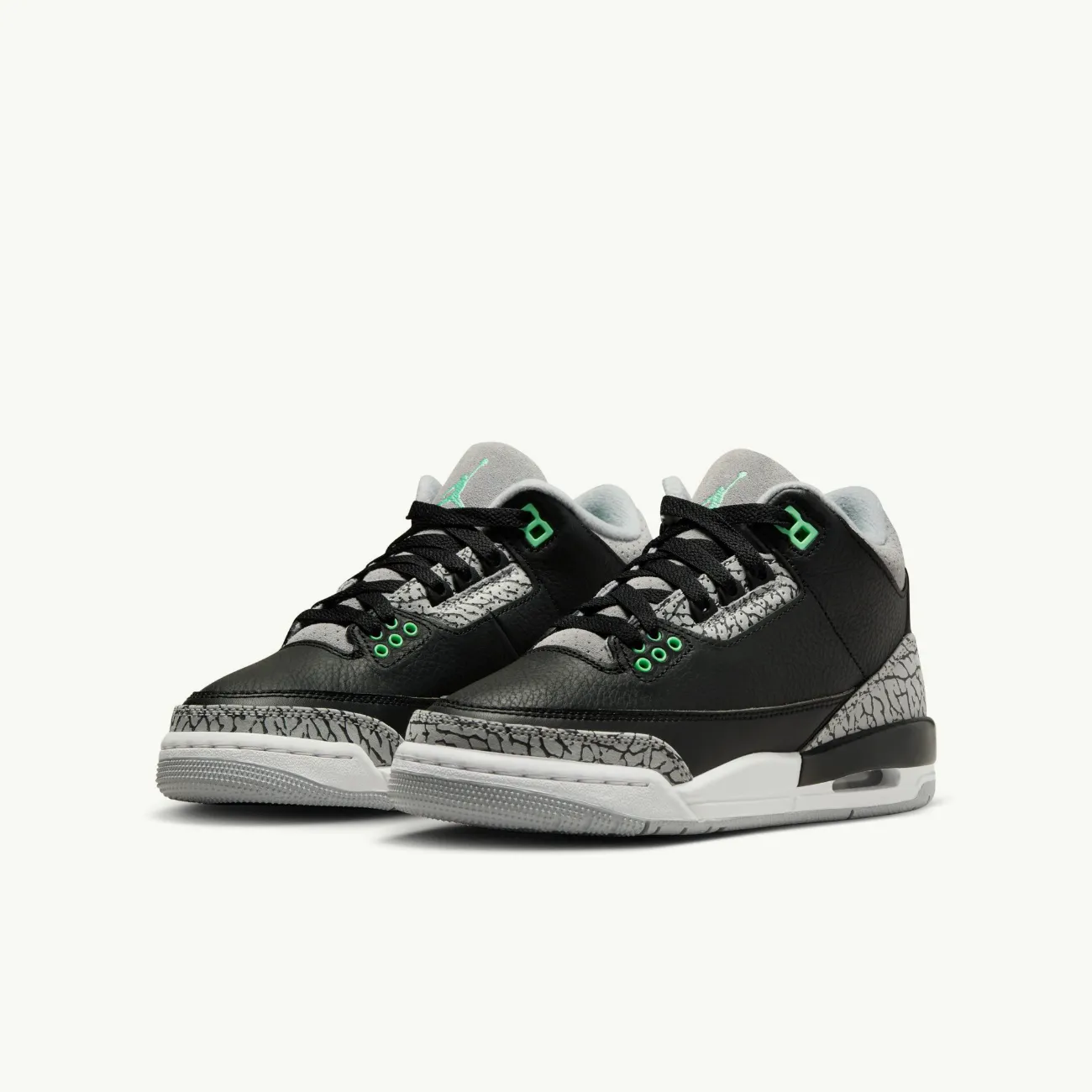 Grade School Air Jordan 3 Retro - 'Green Glow'